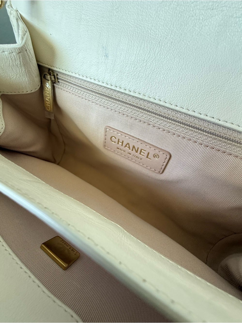 CHANEL Evening Star East/West Flap Bag w/Microchip - Picture 5 of 12
